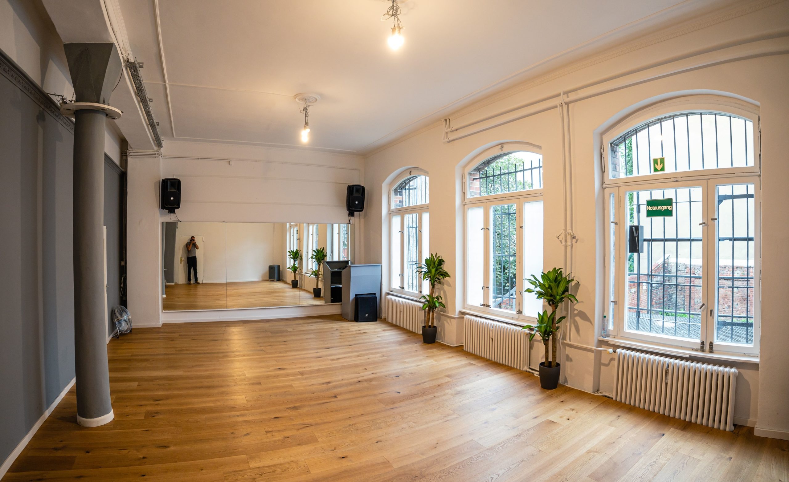 Heller Yoga- & Tanzraum 65 m² in Kreuzberg, stundenweise