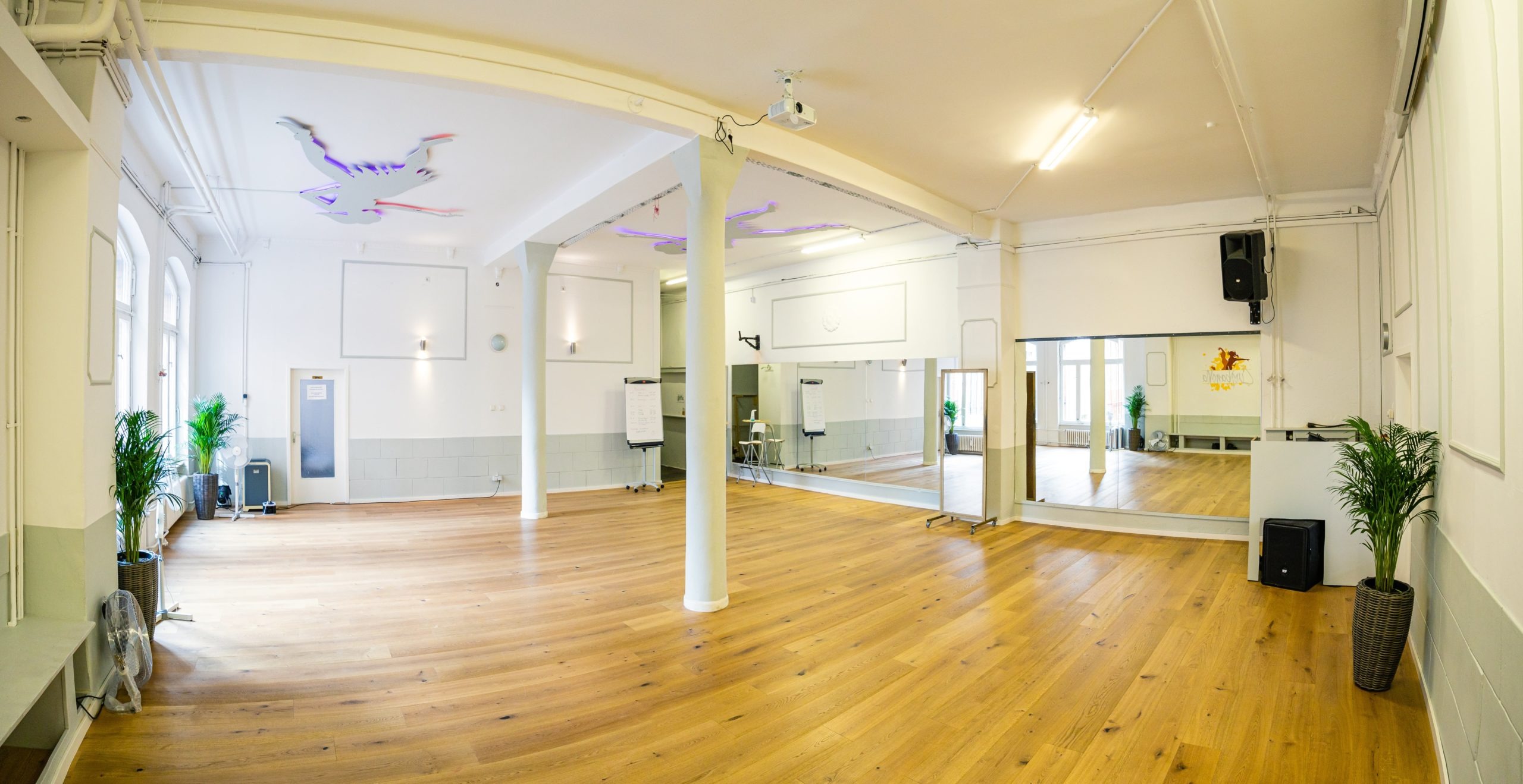 Tanz- & Workshopraum 110 m² in Kreuzberg, stundenweise