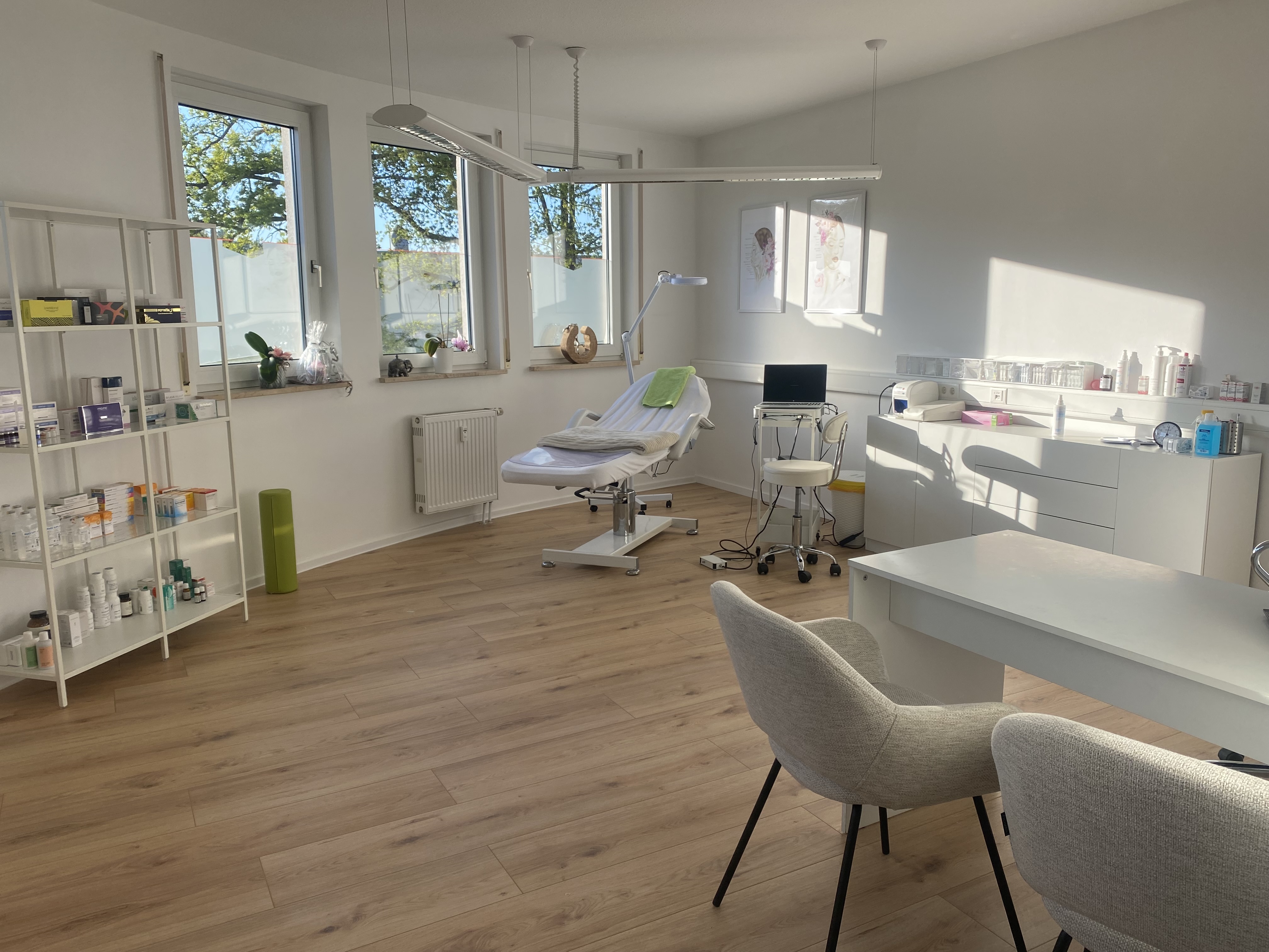 Praxisraum 2 Tage zu vermieten